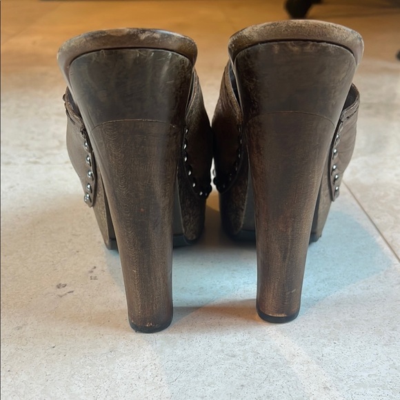 Prada Brown Leather Clogs Mules Sz 38.5 - Picture 3 of 8